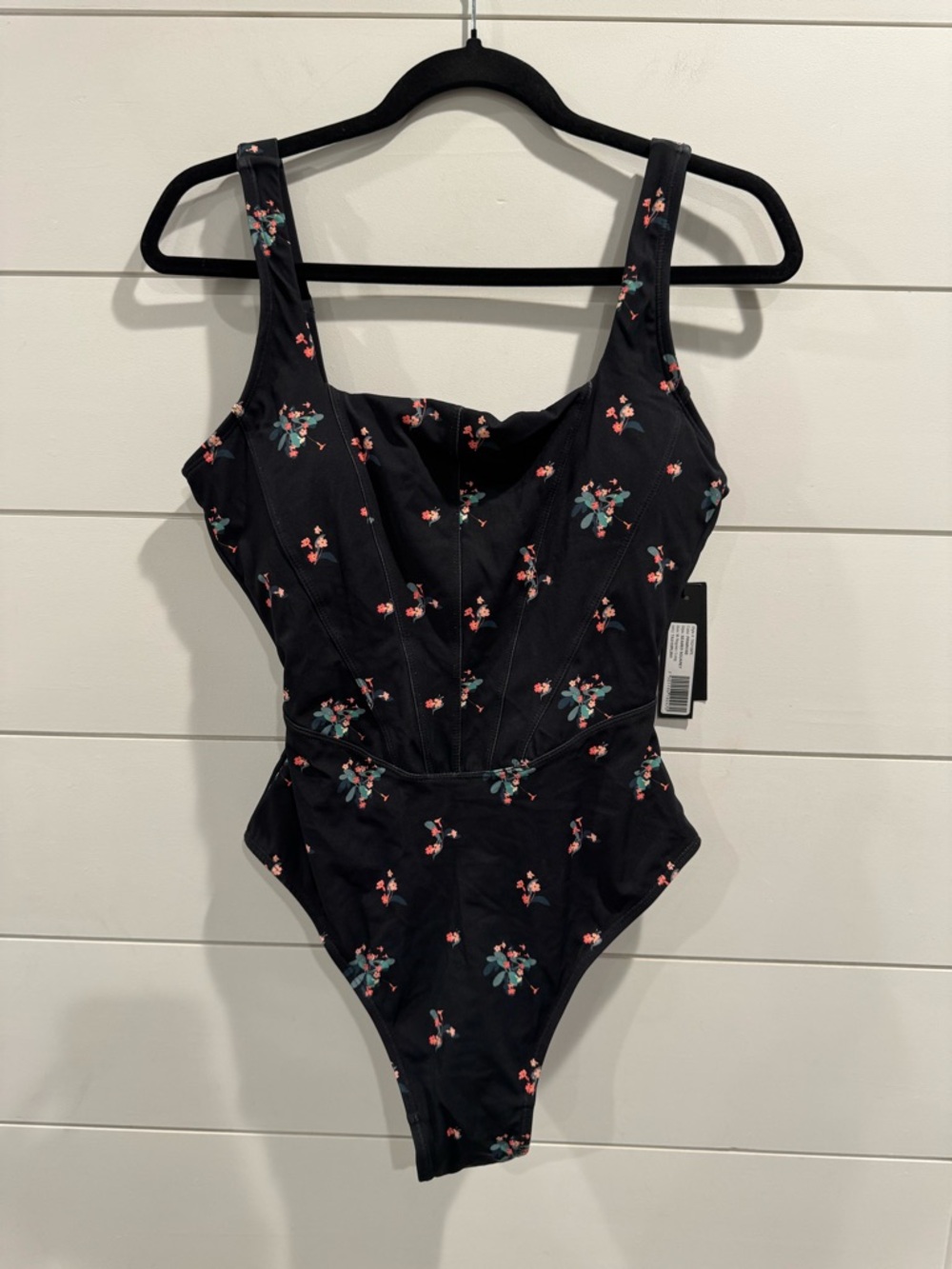 ТA3 Seamed Squarey Swimsuit Regular/Long Fit in Primrose - Picture 3 of 5